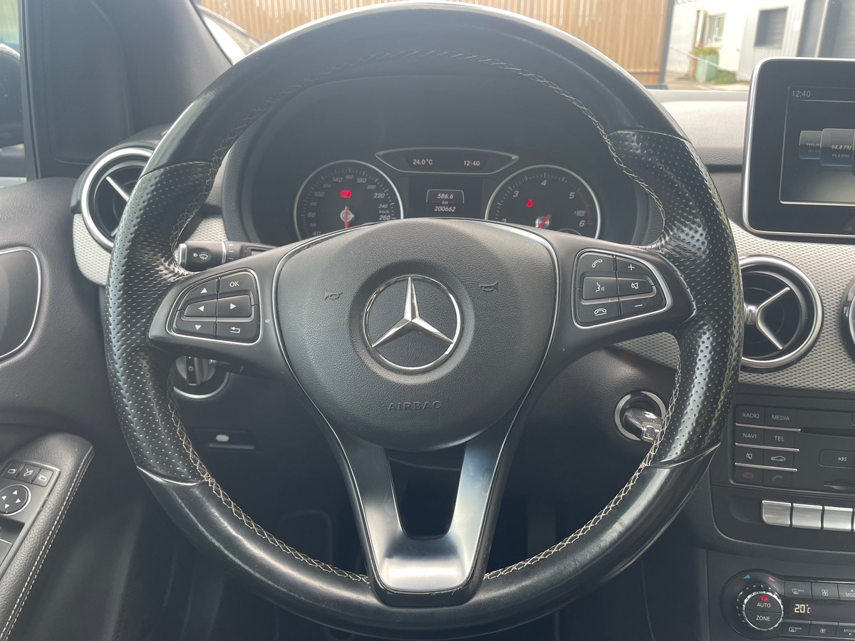 Mercedes-Benz Classe B Phase 2 180 1.5 CDi 109 cv RADAR DE RECUL - DISTRIBUTION OK - RIEN A PREVOIR