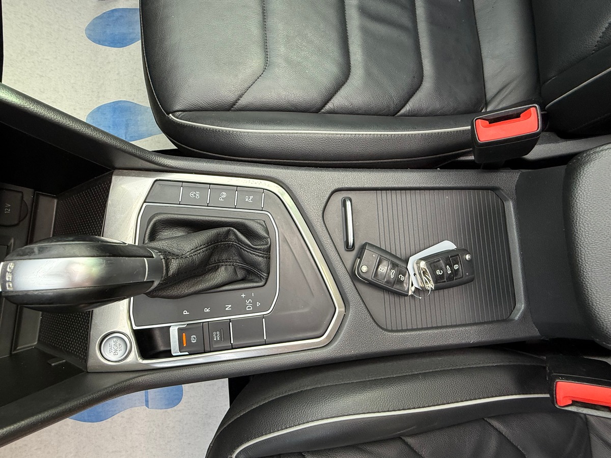 Volkswagen Tiguan 2.0 TDI 150 DSG7 CARAT EXCLUSIF