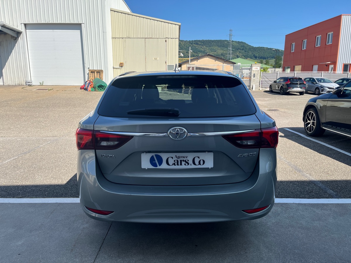 Toyota Avensis Break Touring Sports 2.0L 143cv D-4D, Suivi Complet  TOYOTA, Toit Pano, Sièges chauff