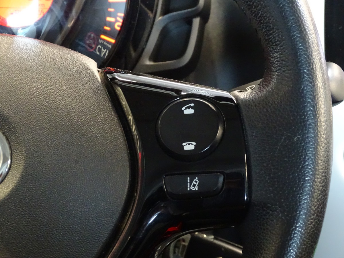 Toyota Aygo II 1.0 VVT-I 69 Ch X-PLAY 5P ( Caméra de recul / Régulateur / Clim )