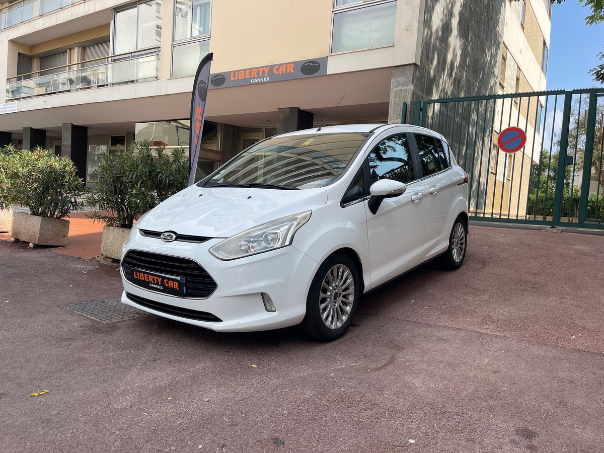 Ford B-max 1.0 SCTI 125 CV / Clim Auto / Radar / Finition Titanium