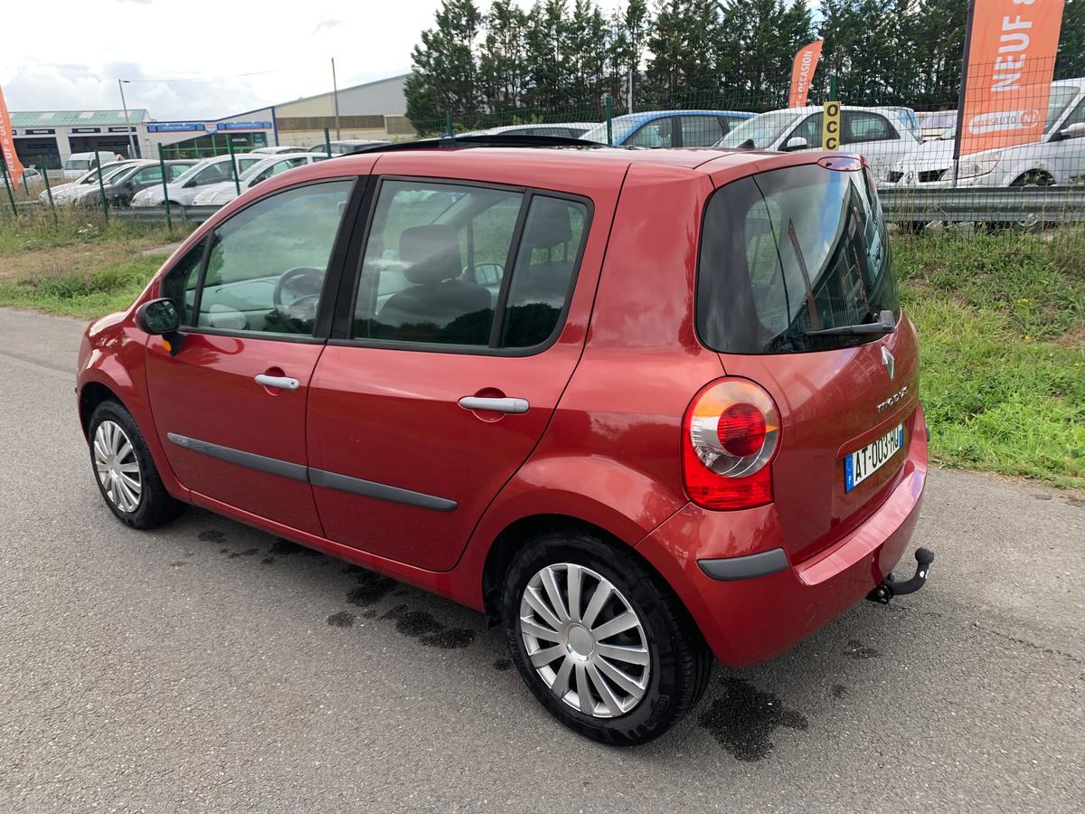 RENAULT Modus 1.4i 16v 99366KM