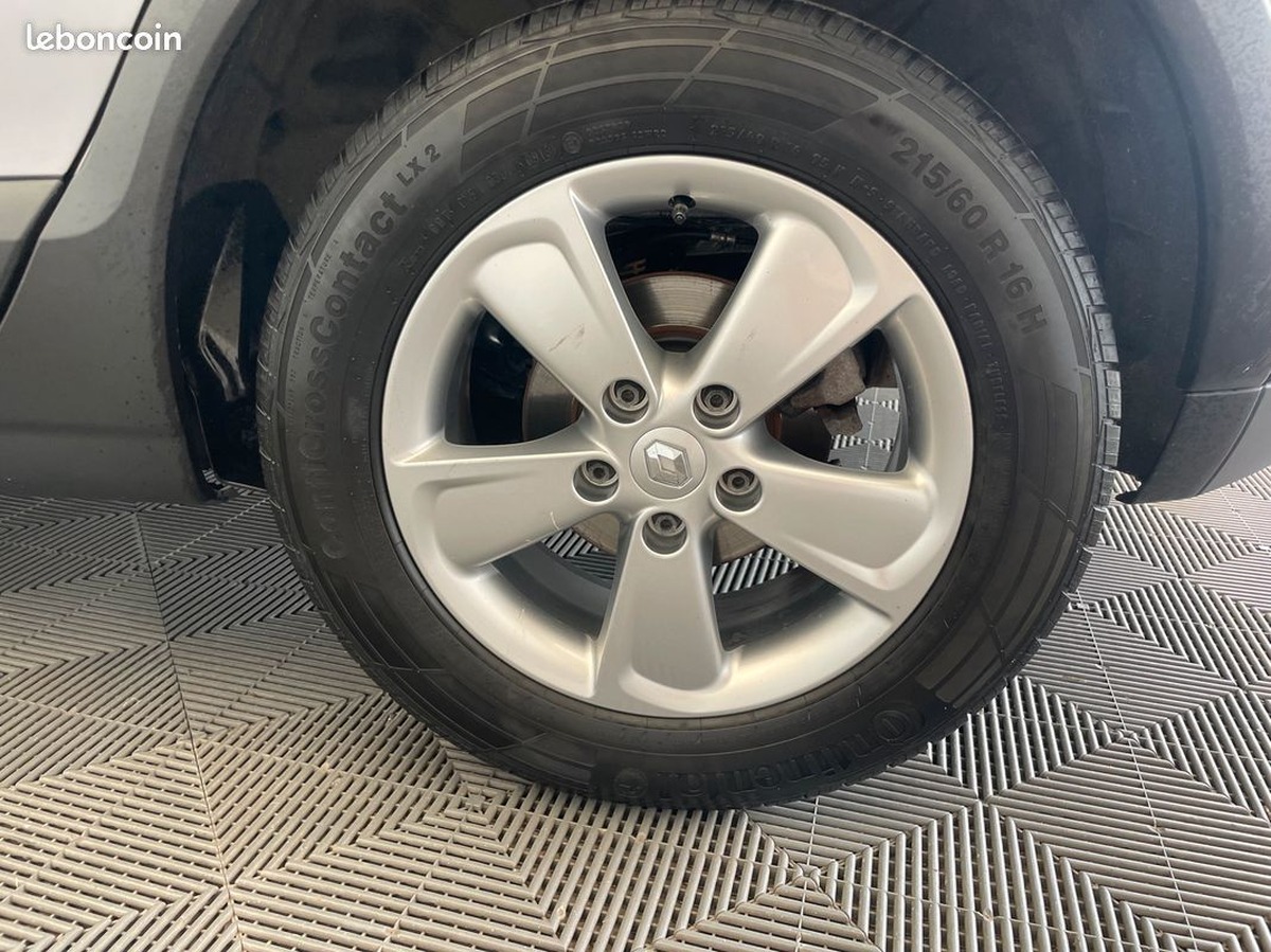 RENAULT Scenic 1.5 DCI 110  XMOD Zen première main 09/2013 98.951 kms