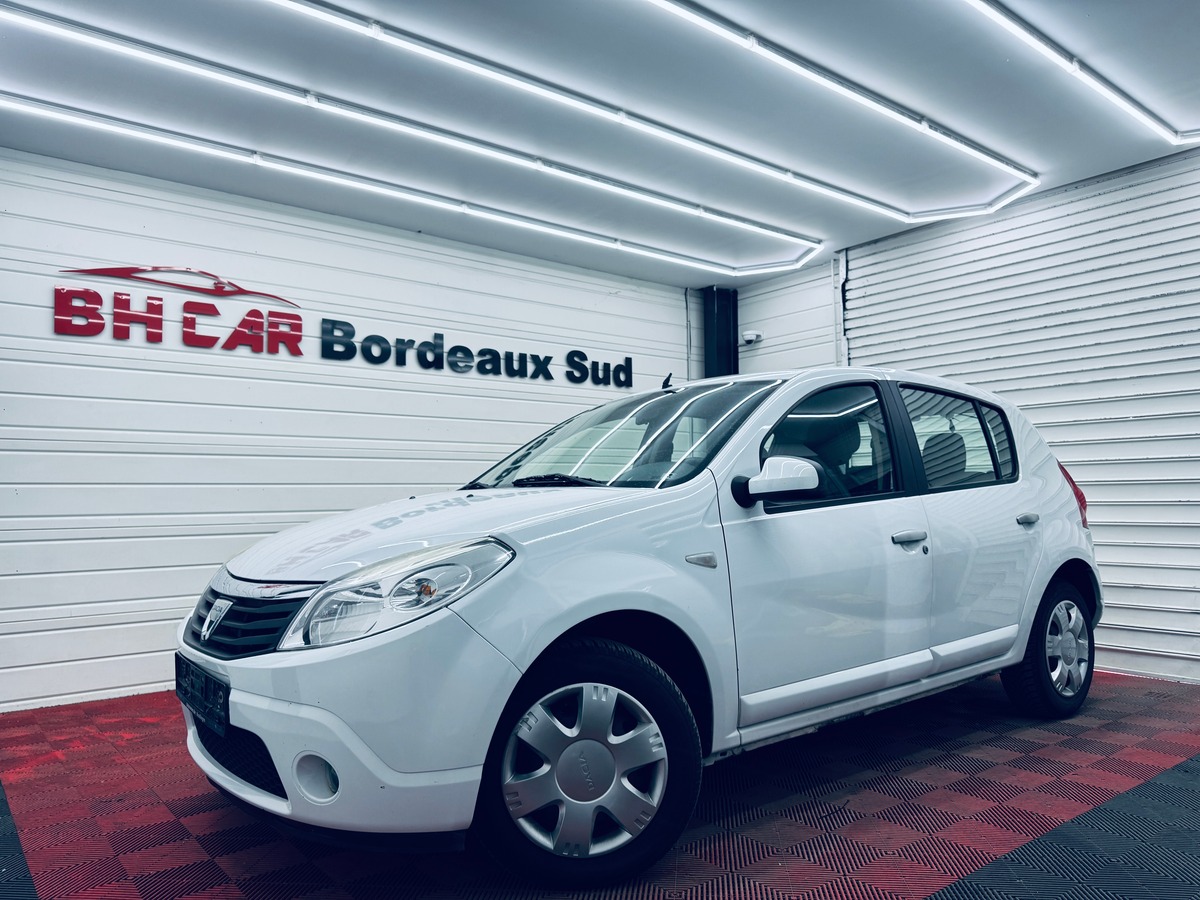 Image: Dacia Sandero 1.4 MPI 75 LAUREATE // CLIMATISATION - DIRECTION ASSISTÉE - KIT DISTRIBUTION NEUF