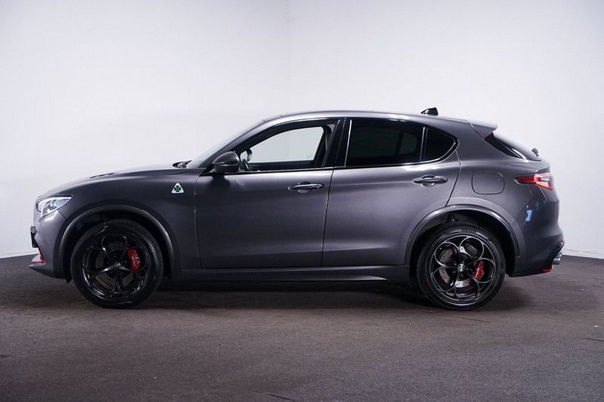 Alfa Romeo Stelvio 2.9 V6 510ch Quadrifoglio Q4 AT8 Harman-Kardon Toit ouvrant