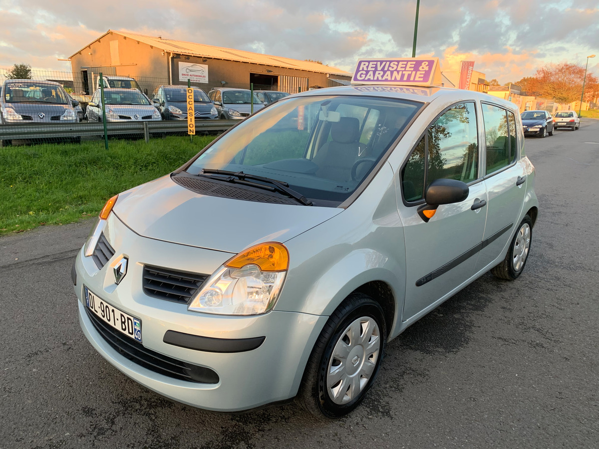 RENAULT Modus 1.4i 16v 74857 KM