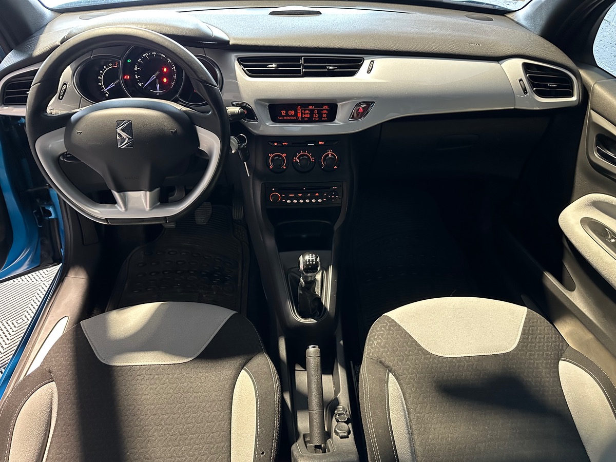 Citroën DS3 CHIC ******* entretien DS ******** 1.4 VTi 16V Airdream 95 cv