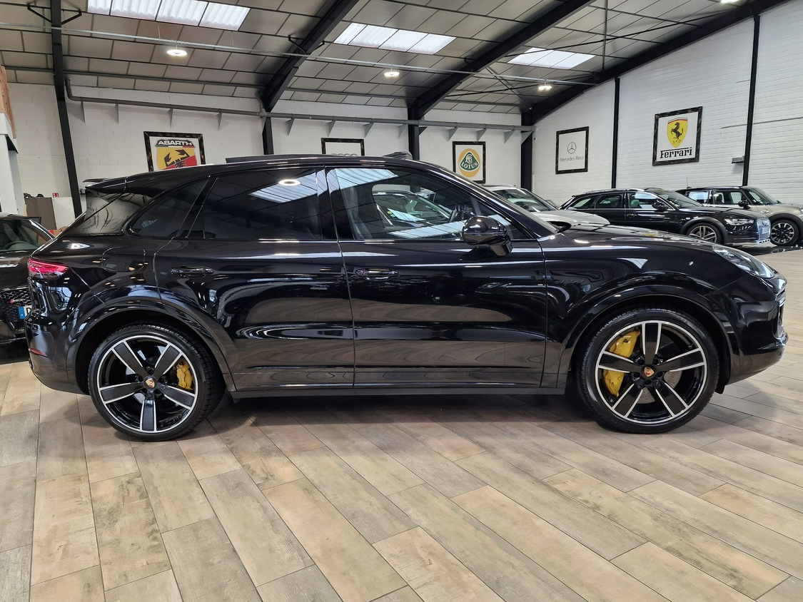 Porsche Cayenne 4.0 V8 680 TURBO S E-HYBRID FULL D