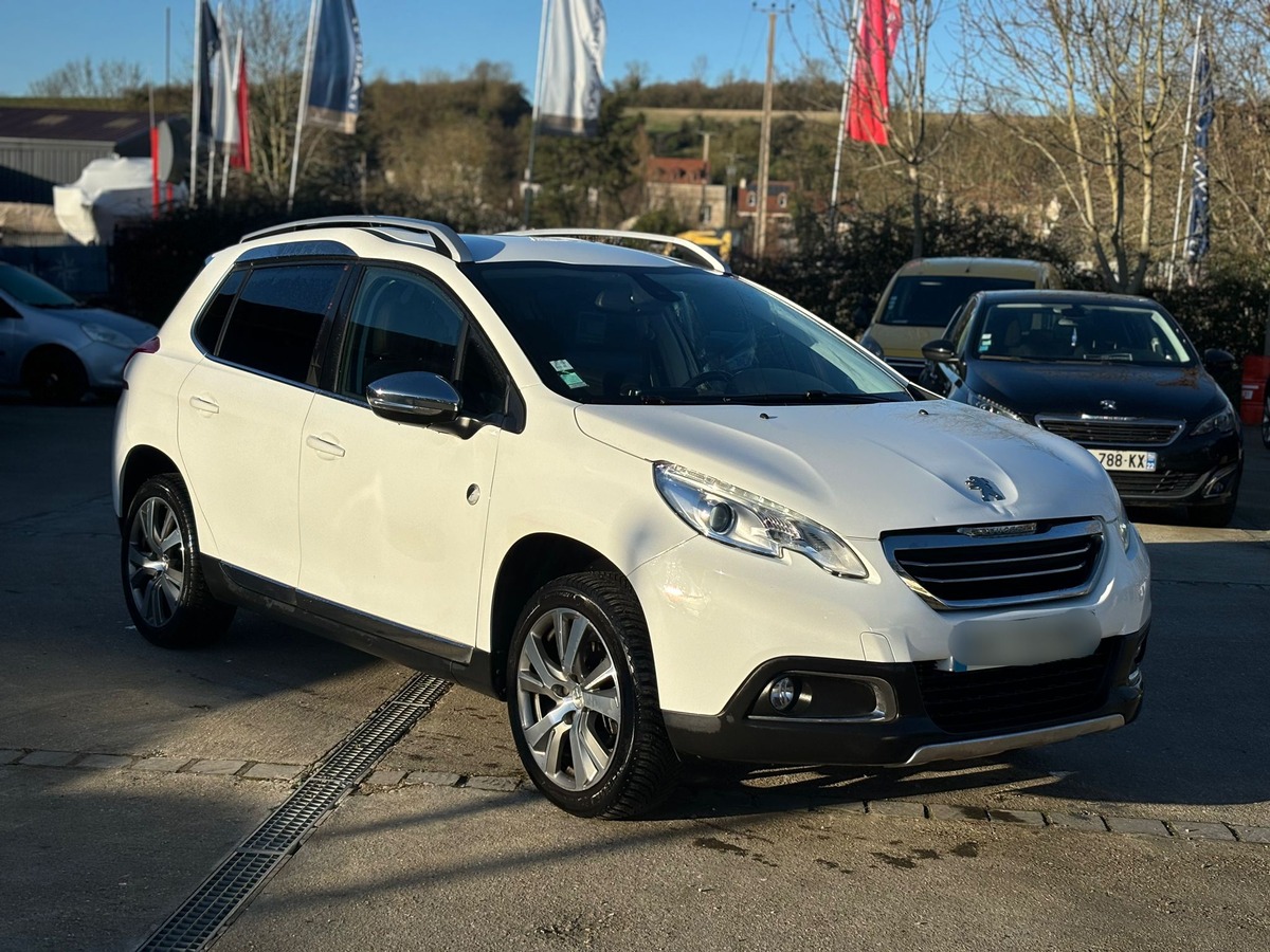 Peugeot 2008 1.2 110 CH FINANCEMENT X4X10-3500€