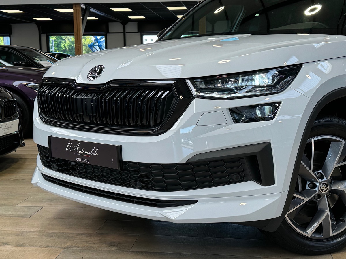 Skoda Kodiaq 2.0 TDI 150CV SCR SPORTLINE DSG7 4X4 7 PLACES 1ERE MAIN
