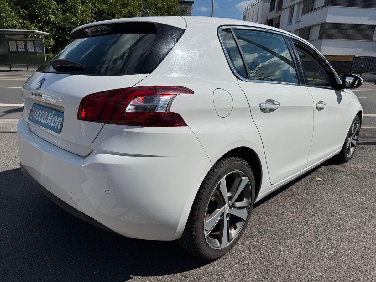 Peugeot 308 PHASE II 1.6 HDI 115 ALLURE