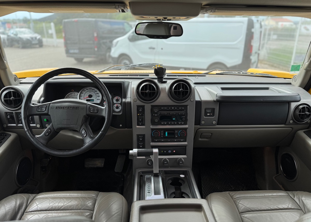 Hummer H2 6.0 V8 BVA