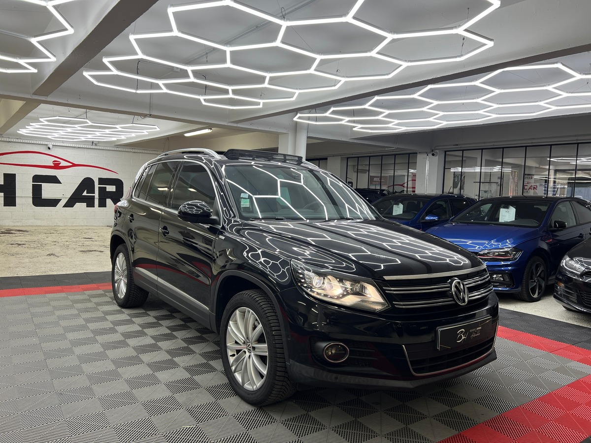 Image: Volkswagen Tiguan 2.0 TDI - 140 CH - BlueMotion -  4Motion DSG7 ( TOIT OUVRANT, CARPLAY , CAMERA )