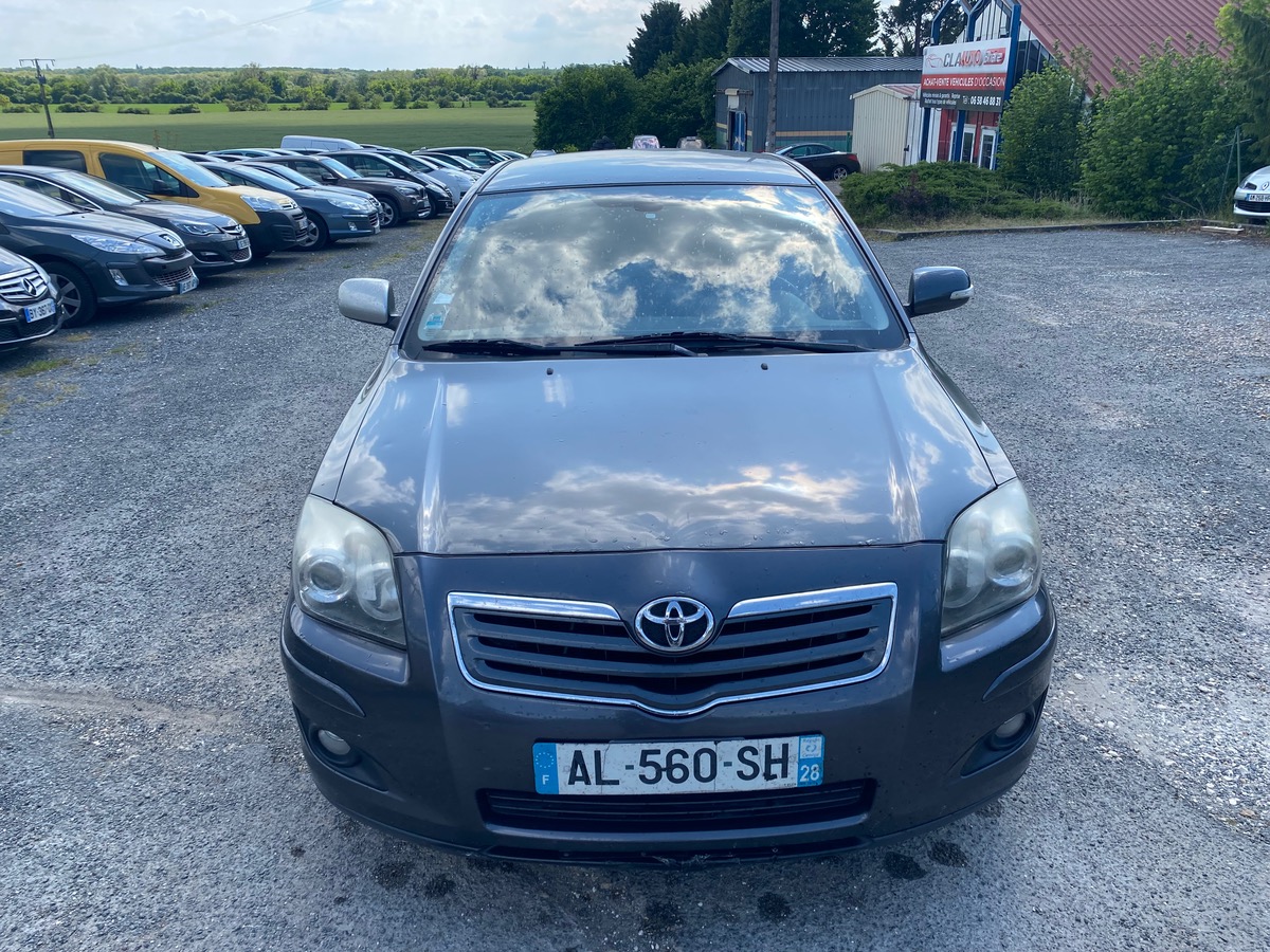Toyota Avensis 2.2 d4d 150cv