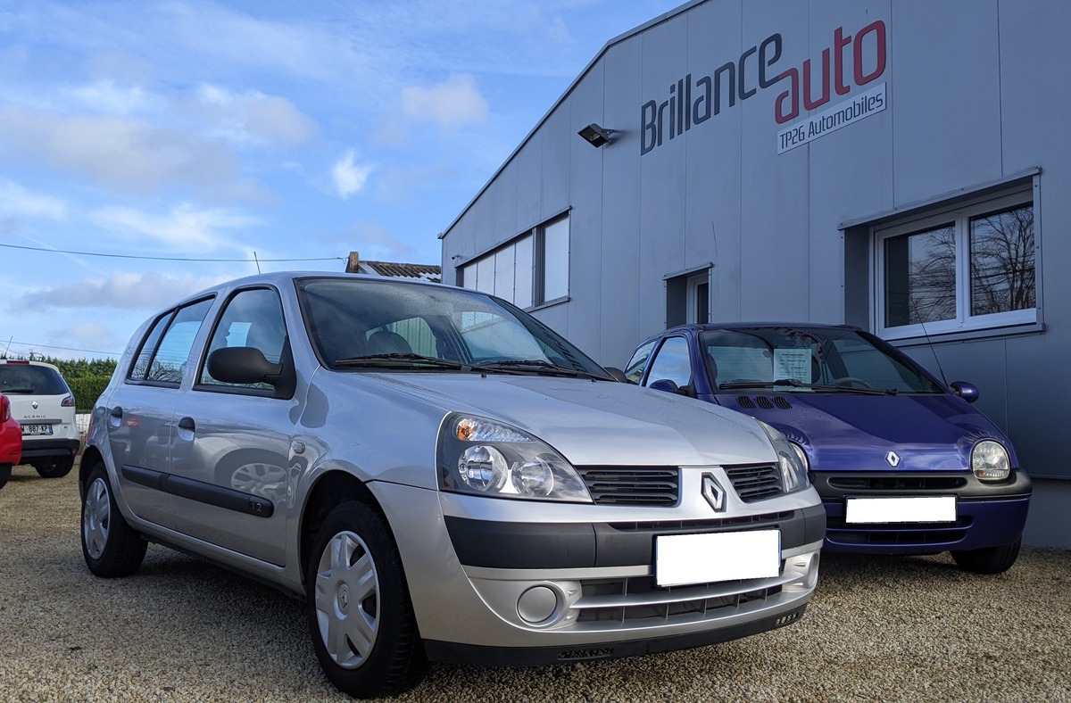 RENAULT Clio II 1.2i 60