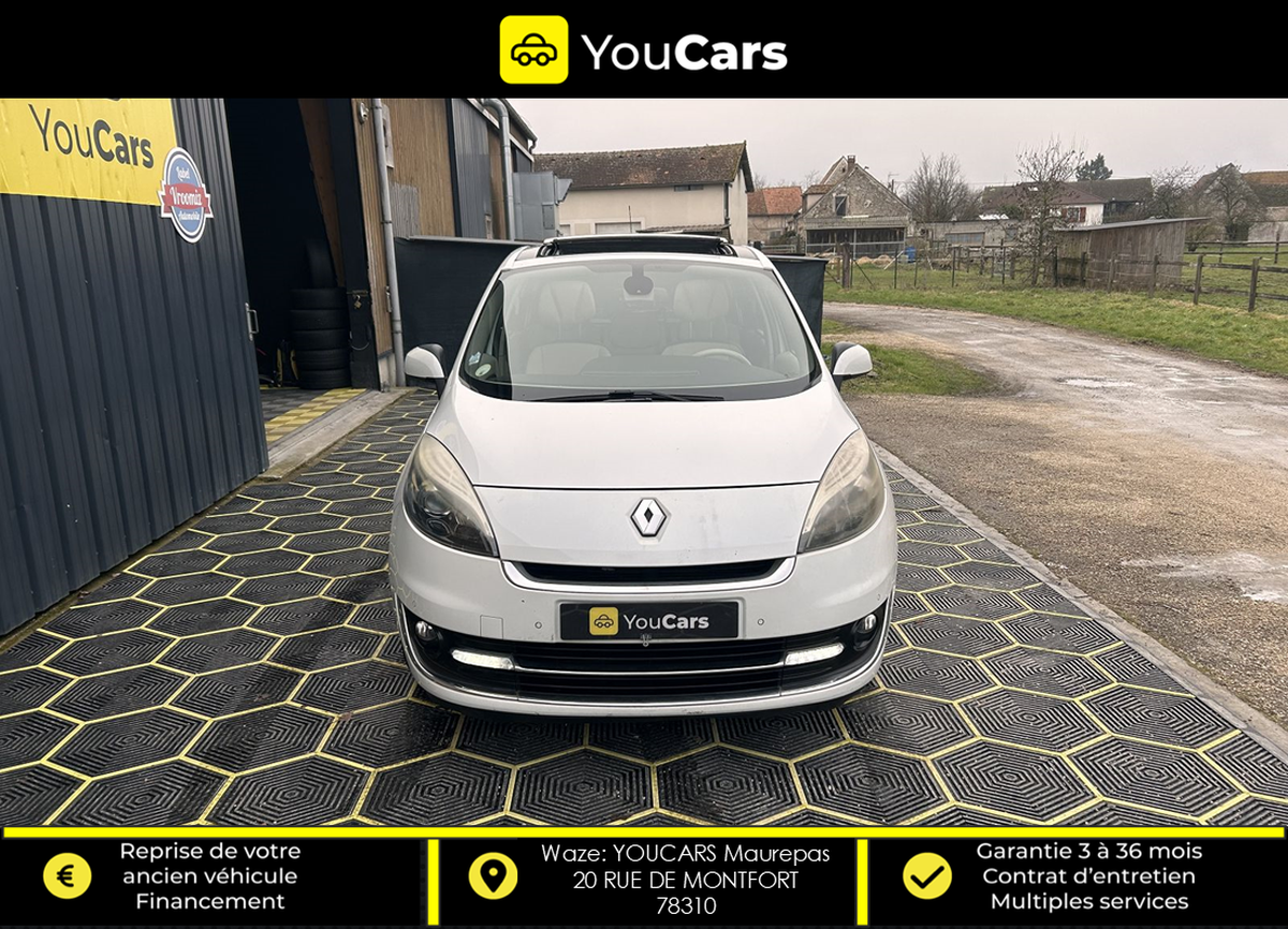 RENAULT Grand Scenic INITIALE PARIS 2 1.6 dCi 130 cv TOIT OUVRANT - SIEGES ELECTRIQUE AV