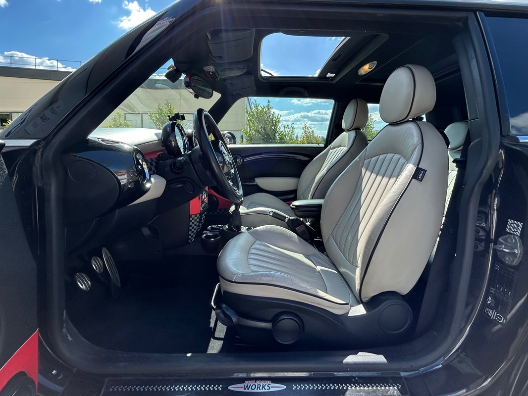Mini Mini Cooper JCW 1.6 211