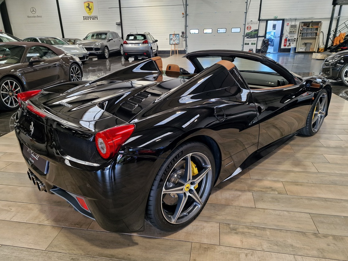 Ferrari 458 Spider V8 4.5 570 Française