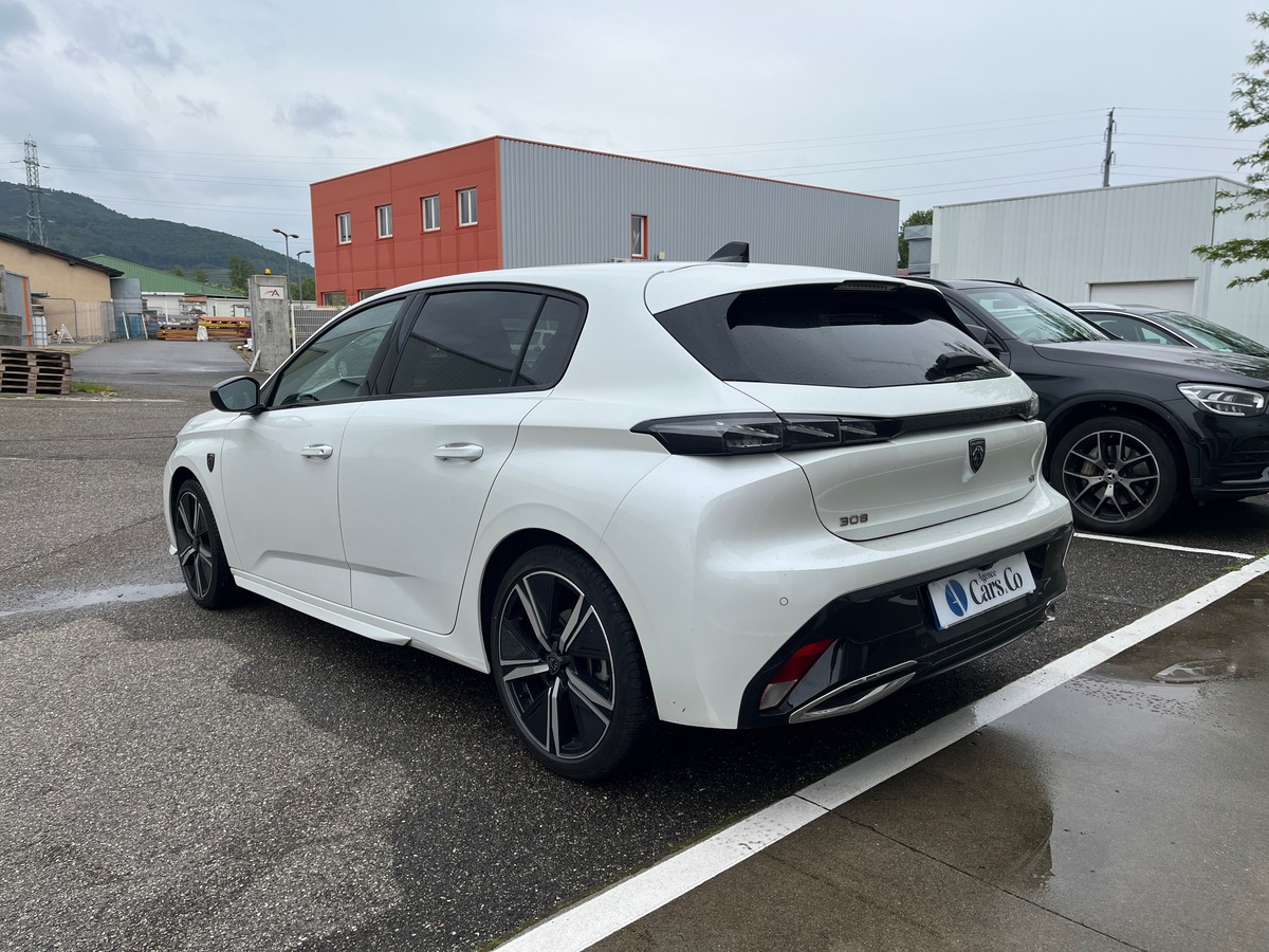 Peugeot 308 III 1.5 BLUEHDI 130 S&S GT EAT8