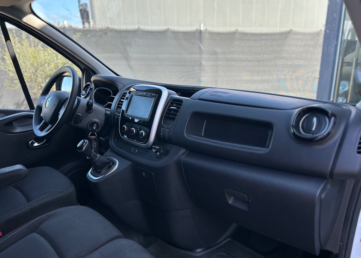 RENAULT Trafic III (2) FOURGON CONFORT L1H1 1200 DCI 120