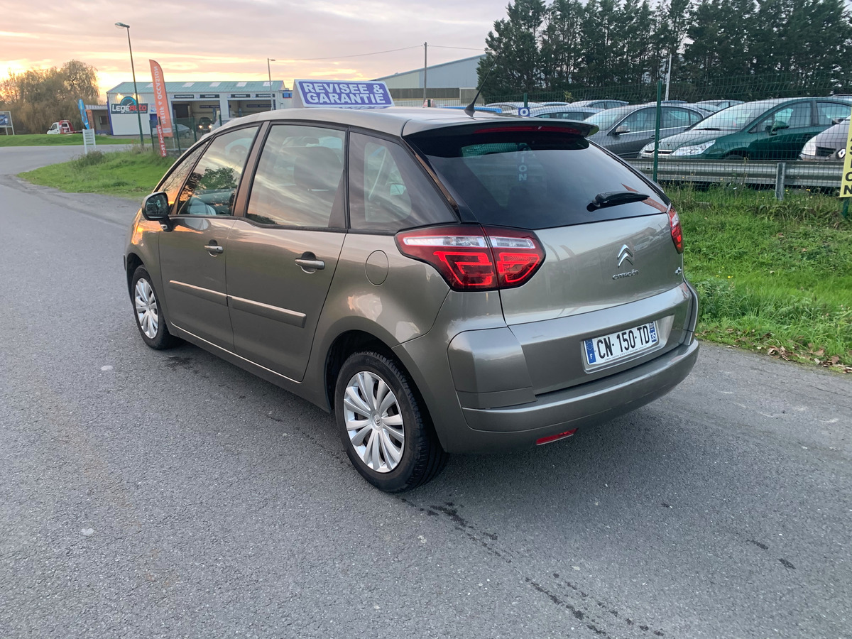 Citroën C4 picasso 1.6 hdi-110ch 191135km 1er main