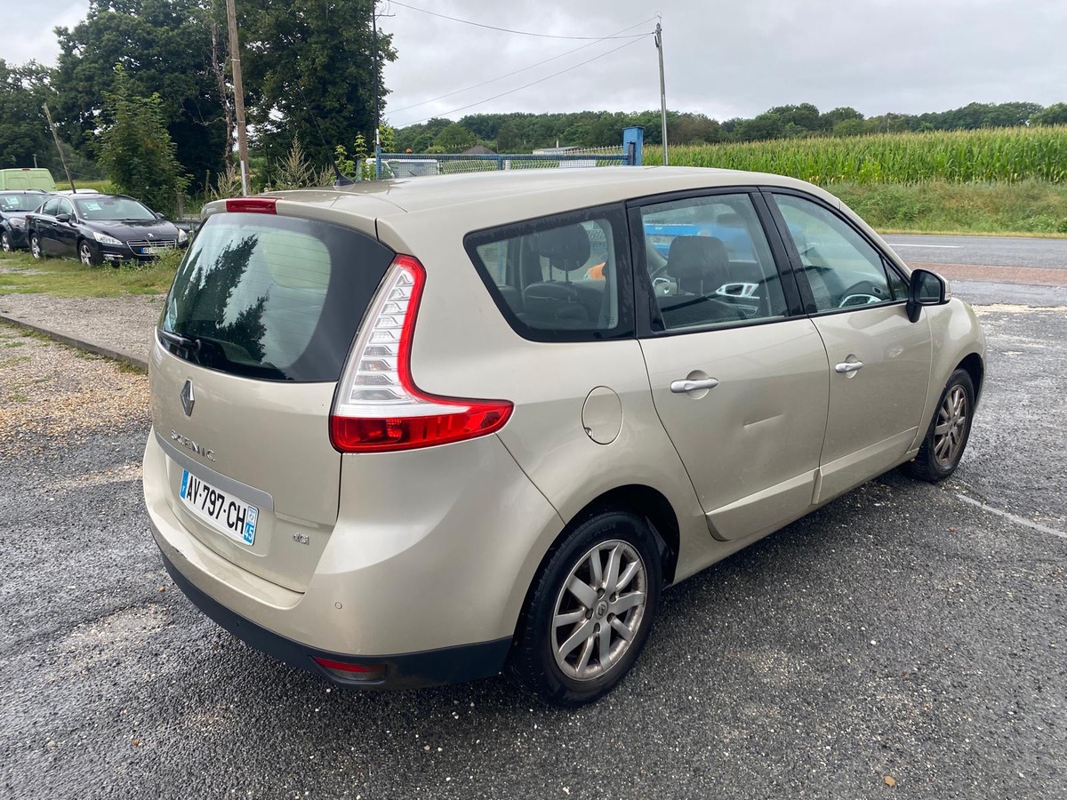 RENAULT Grand Scenic 1.9 dci 130cv 7 places 193016kms