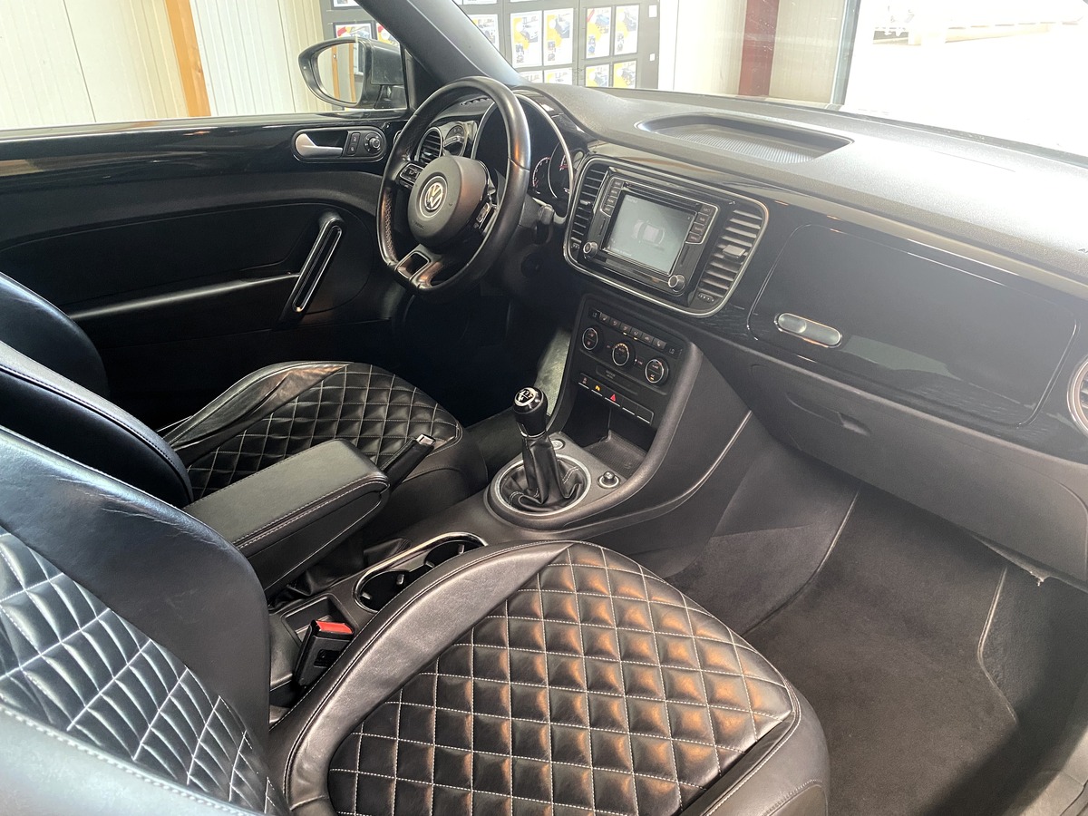 Volkswagen Coccinelle 2.0 TDI 110 CH COUTURE