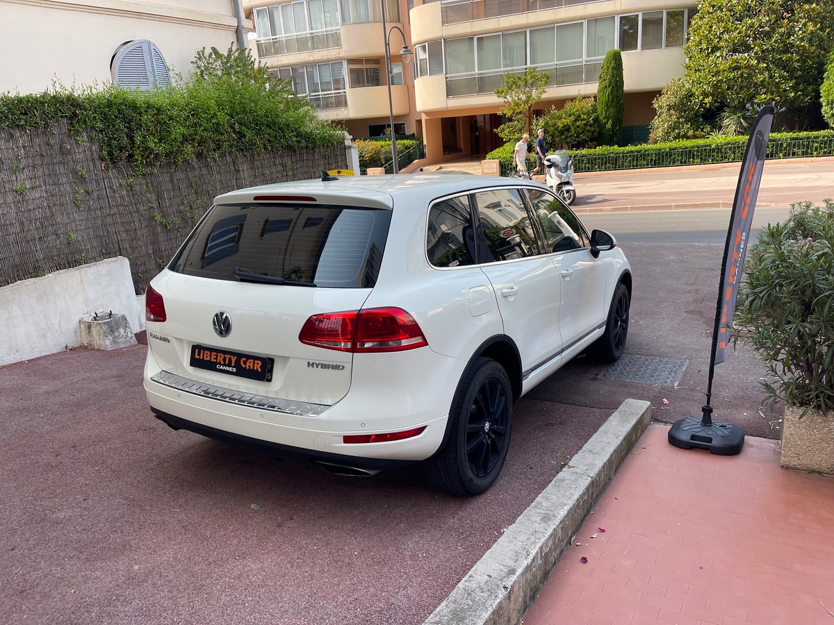 Volkswagen Touareg 3.0 TSI V6 379cv Hybrid / Jantes Noires / Gps / Carat Edition