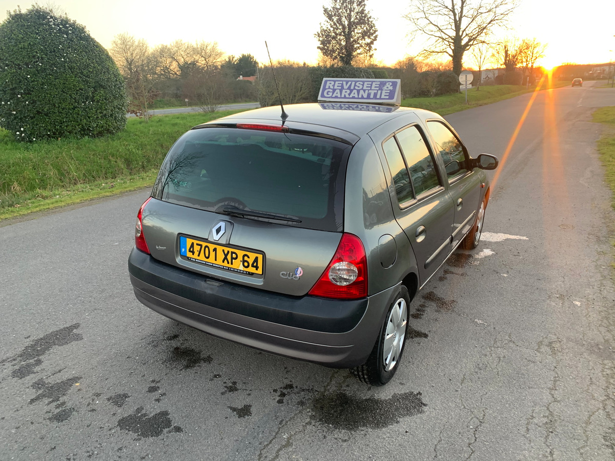 RENAULT Clio 1.5 dci - 65CH PRIVILEGE 152309km