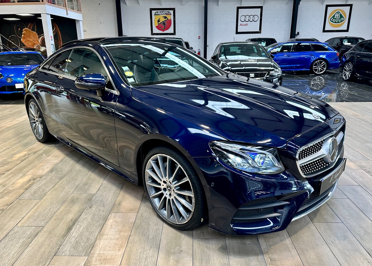 Mercedes-Benz Classe E Coupé V 220d 194 AMG Line Full options FR h