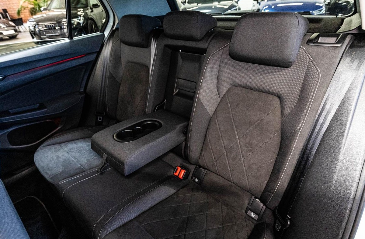 Volkswagen Golf VIII 1.4 eHybrid OPF 204ch Style DSG6