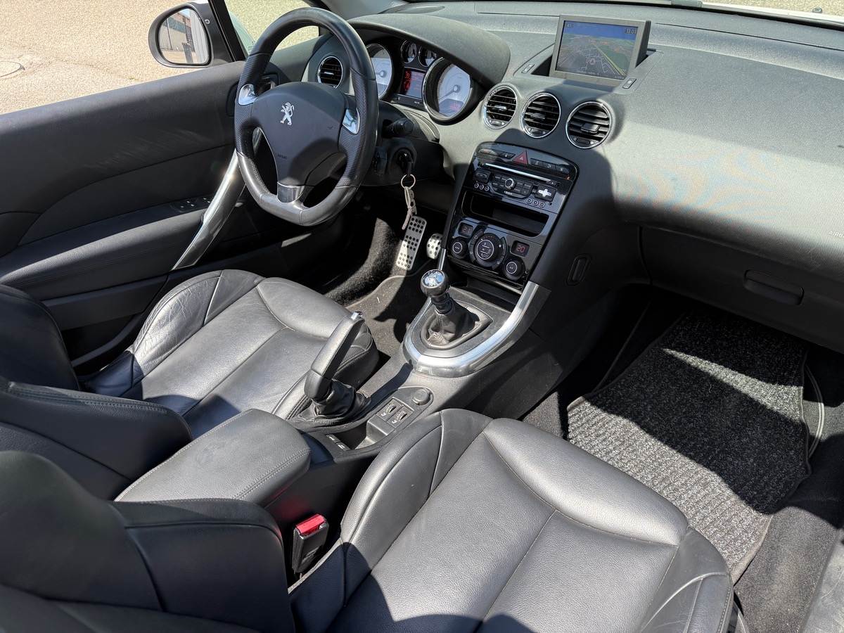 Peugeot 308 CC 1.6 156 cv Féline, Sièges chauffants, Sono JBL, Suivi Complet