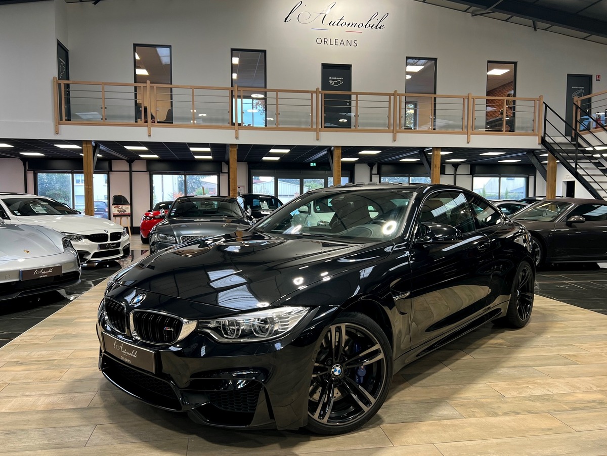 Bmw M4 COUPE (F82) 431 CH DKG7 BLACK EDITION