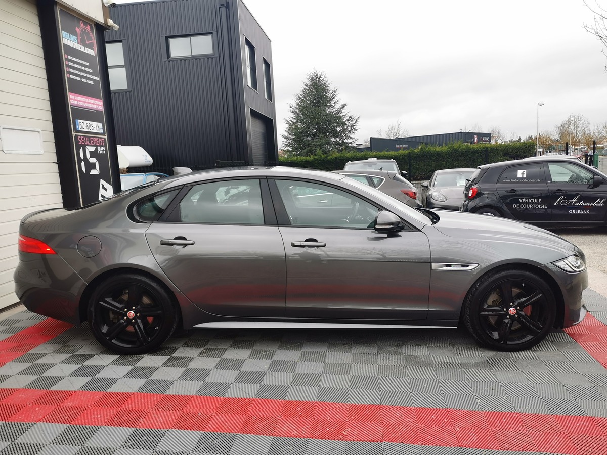 Jaguar XF 2 3.0 V6 300 R-SPORT b