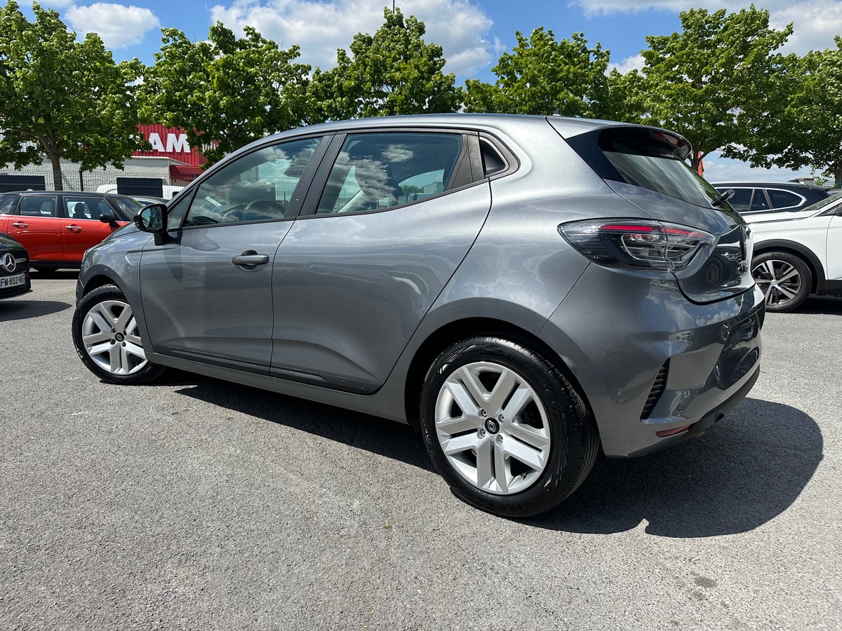 RENAULT Clio V FACELIFT 1.0 TCE 90CH / PRIX HORS TAXE POUR L'EXPORT