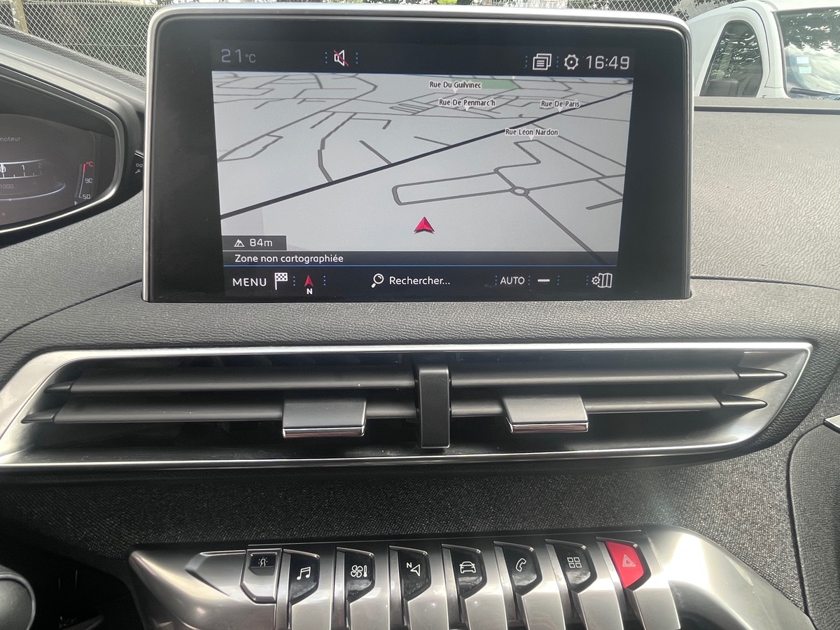 Peugeot 3008 SUV 1.5 BlueHDi 130  ch Diesel