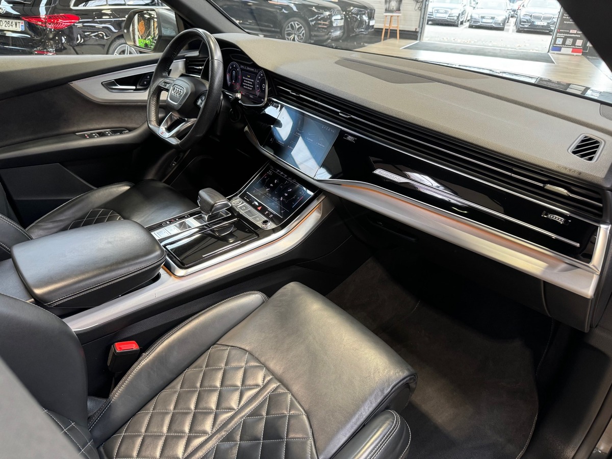 Audi Q8 50 3.0 TDI V6  Mild Hybrid Quattro 286 cv