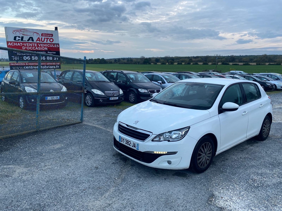 Peugeot 308 1.6 bluehdi 100cv faible kilométrage 149001km de 12/2015