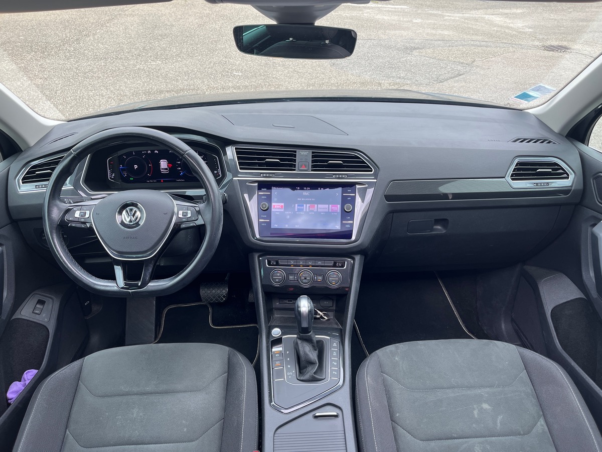 Volkswagen Tiguan 2.0 TDI 150ch DSG7 CARAT R-LINE , Suivi complet, Toit ouvrant, I-Cockpit