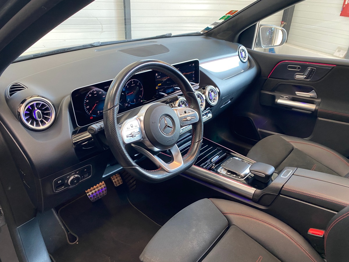 Mercedes-Benz Classe B B200 150 AMG LINE 8G DCT