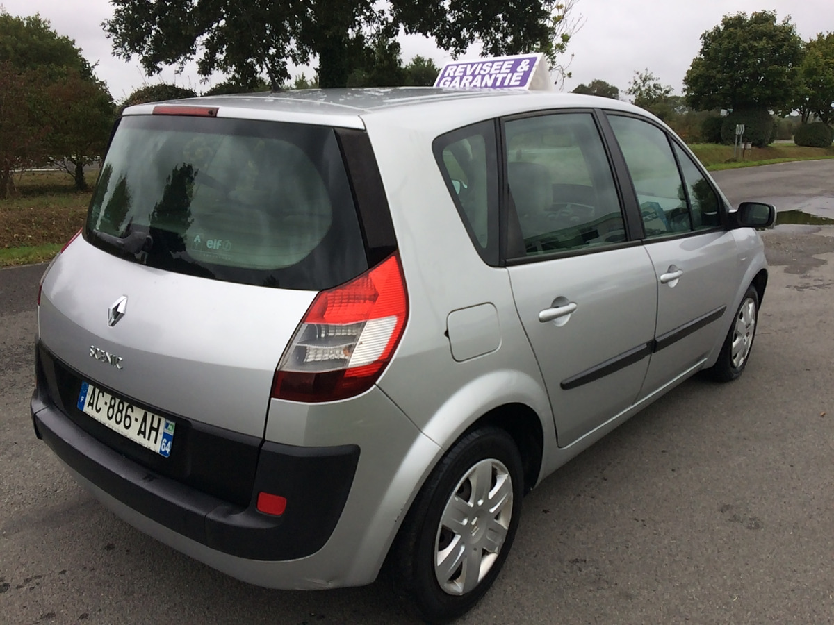 RENAULT Megane scenic 1.5 dci 105CV 108920 KM