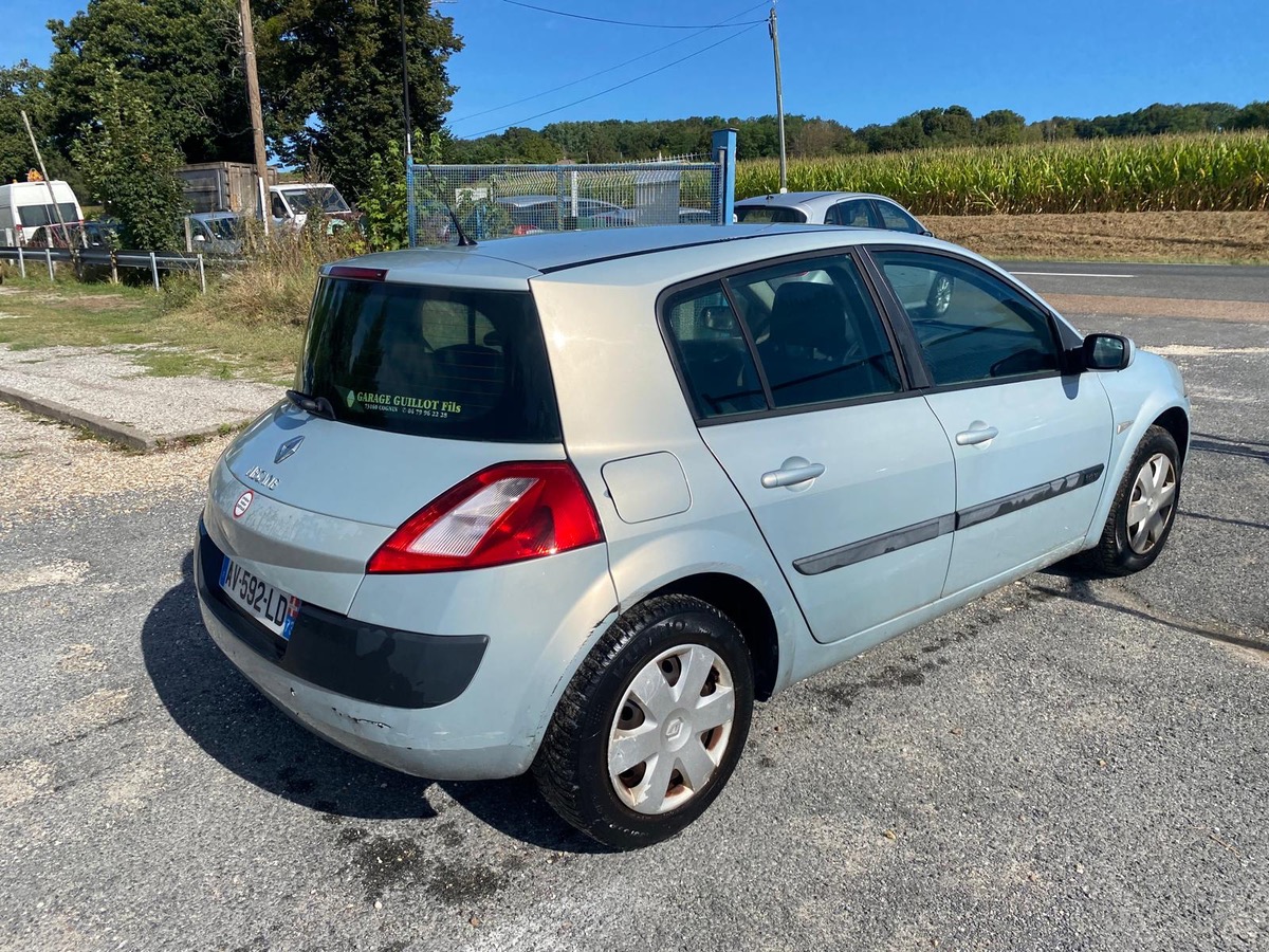 RENAULT Megane 1.6 16v 115cv  petit prix garanties 03 mois  222002