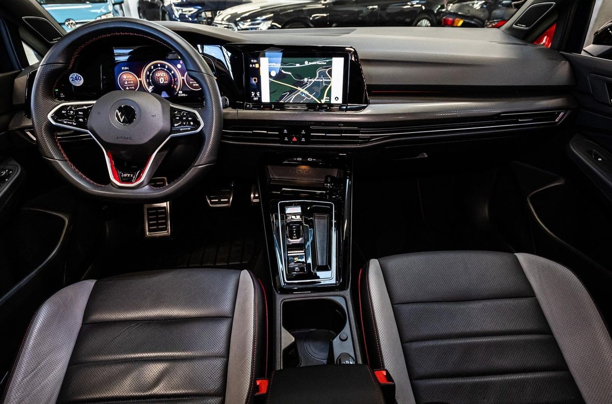 Volkswagen Golf VIII 2.0 TSI 300ch GTI Clubsport DSG7