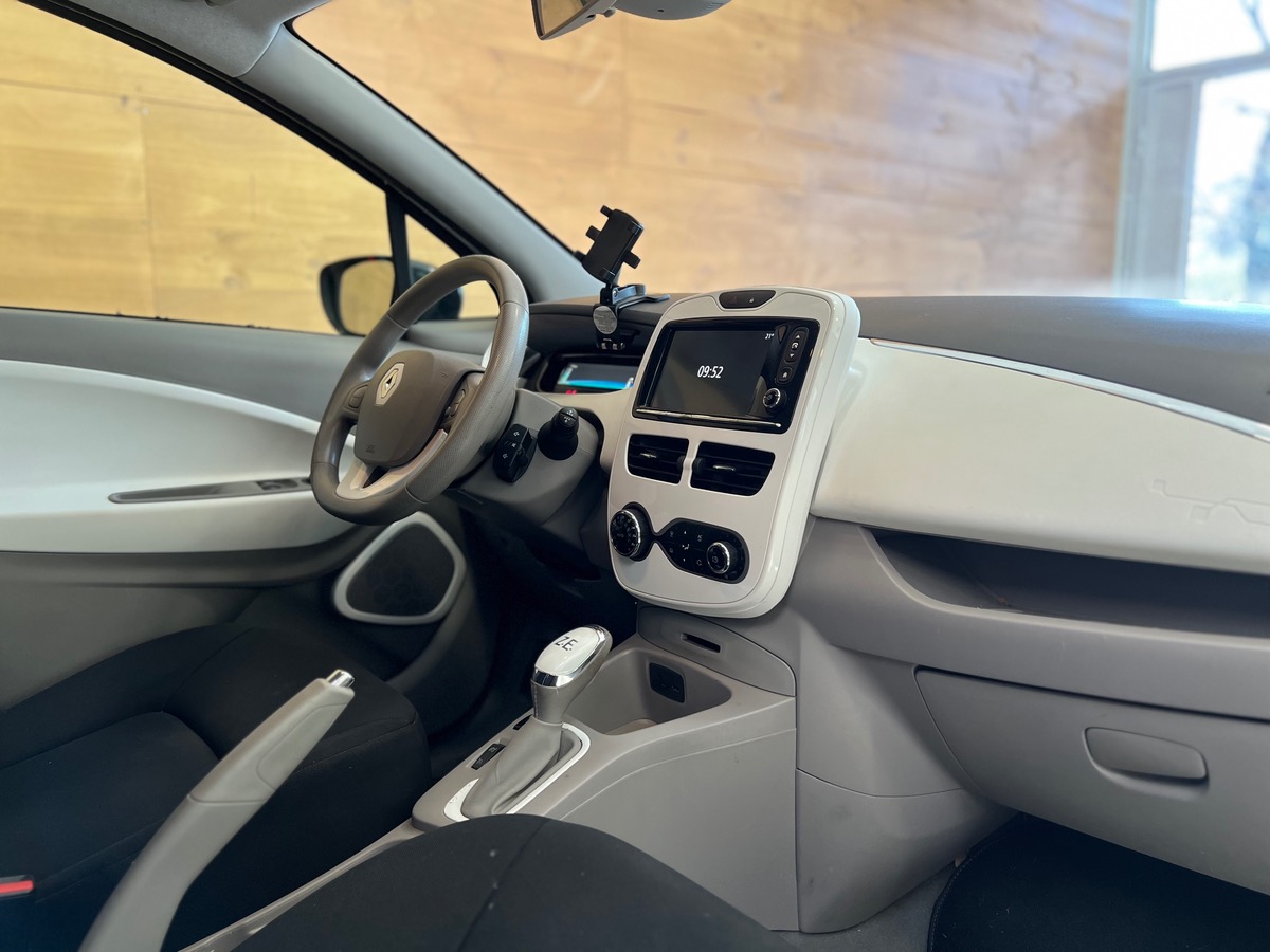 RENAULT Zoe LIFE LOCATION-CHARGE DIAC
