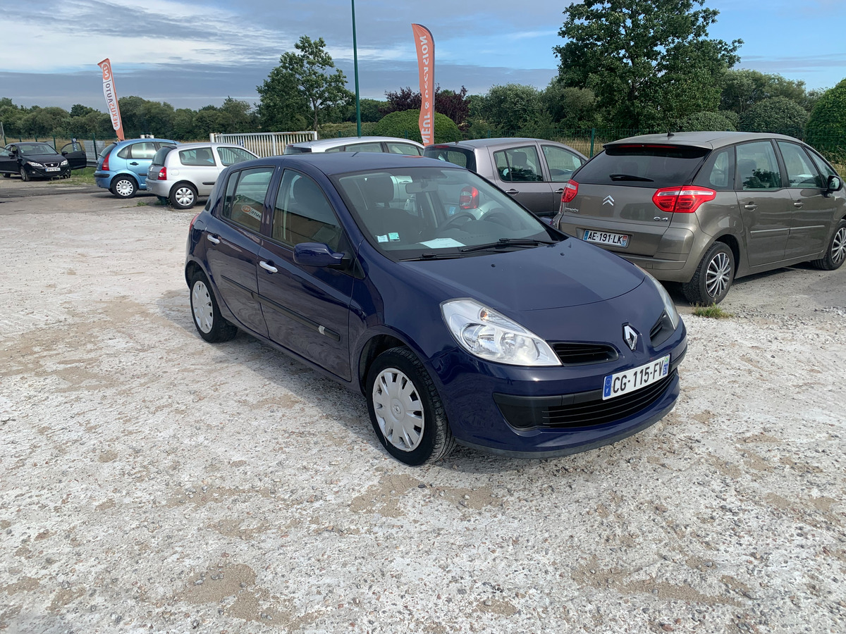 RENAULT Clio 1.5 dci - 70CH 128249km