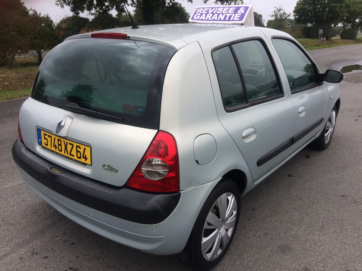 RENAULT Clio 1.5 dci  100CV 173899 KM