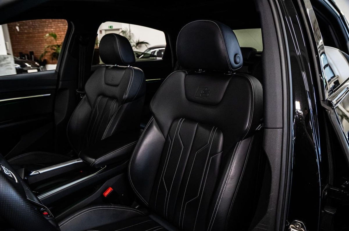 Audi Q8 e-tron 50 340ch S Line quattro Toit ouvrant Bang&Olufsen
