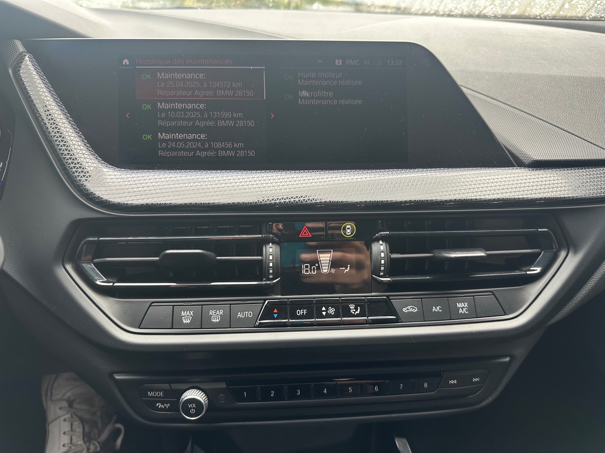 Bmw Série 1 118 i LOUNGE 135CH BVA7 1 ERE MAIN