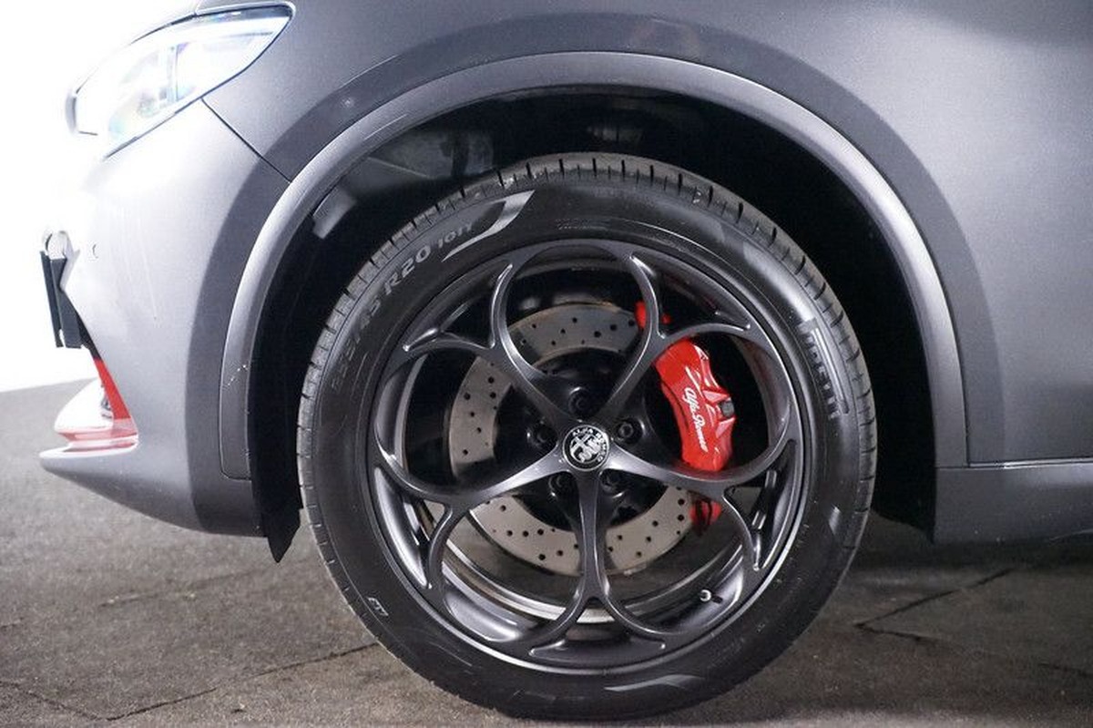 Alfa Romeo Stelvio 2.9 V6 510ch Quadrifoglio Q4 AT8 Harman-Kardon Toit ouvrant