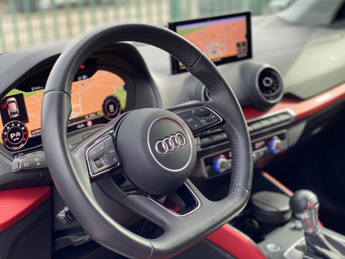 Audi Q2 1.4 TFSI 150 S-tronic SPORT 1ere main b